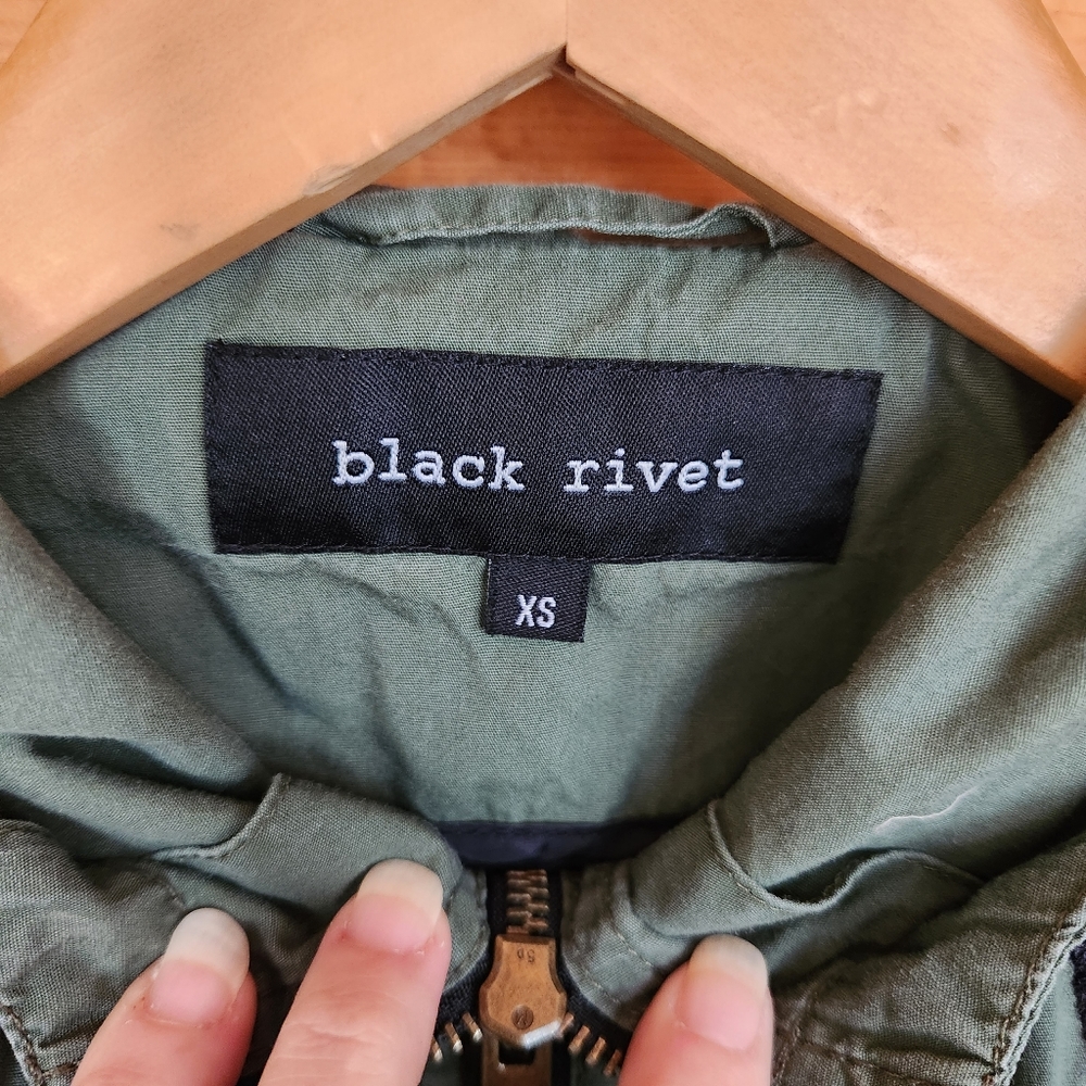 Black Rivet Hooded Military Utility Cargo Jacket Outdoor Green Stretch Zip Sz XS - Picture 7 of 10